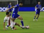 laga-persib-bandung-vs-persis-solo-di-gbla.jpg