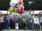 lepas-balon-persib.jpg