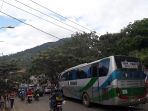 macet-di-limbangan_20170626_123542.jpg
