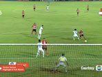 madura-united-vs-persib-bandung-alberto-goncalves.jpg