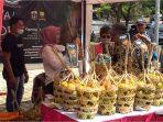 mangga-gedong-gincu-jadi-primadona-omzetfestival-kopi-dan-tahu-sumedang.jpg