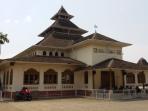 masjid-agung-majalaya_20160427_001047.jpg
