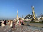 masjid-raya-al-jabbar-idul-fitri.jpg