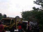 mobil-avanza-yuki-kecelakaan.jpg