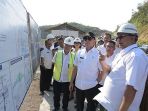 mochamad-iriawan-meninjau-proyek-pembangunan-bendungan-kuningan_20180712_130701.jpg