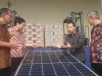 panel-Pembangkit-Listrik-Tenaga-Surya-PLTS-Atap-di-Pabrik.jpg