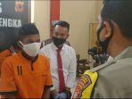 pelaku-didatangkan-saat-konferensi-pers-di-mapolres-majalengka-senin-2772020.jpg