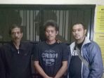 pelaku-pencurian-yang-ditangkap-polres-sumedang-senin-4122017_20171205_125905.jpg