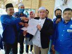 pengurus-dpd-pan-kabupaten-tasikmalaya-menyerahkan-surat-tugas-dpp-pan.jpg