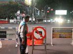 penutupan-jalan-re-martadinata-atau-riau-dan-jalan-merdeka-2862020-malam.jpg