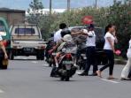 penyebrang-jalan-di-jalan-soekarno-hatta_20150721_141619.jpg