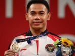 peraih-medali-perak-indonesia-eko-yuli-irawan.jpg