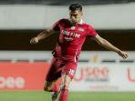 persis-solo-melepas-dua-mantan-pemain-persib-bandung.jpg