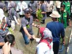 pertamina-patra-niaga-tanam-bibit-mangrove.jpg