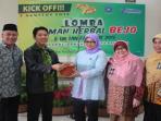 pimpinan-perusahaan-tribun-jabar-dr-h-pitoyo_20160811_212330.jpg
