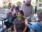 pkl-di-ciamis-berbondong-bondong-divaksin.jpg