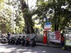 pkl-tetap-berjualan-di-jalan-cilaki-meski-kawasan-tersebut-merupakan-zona-merah-pkl_20170712_150136.jpg