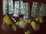 polda-jabar-menunjukkan-obat-berbahaya-jenis-pil-dextromethorphan-dan-trihexiphenidyl_20170927_140305.jpg