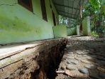 puluhan-rumah-warga-di-kampung-sukawayana-rusak.jpg