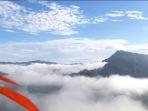 puncak-bangku-negeri-di-atas-awan.jpg