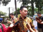 rohim-boy-selaku-deputi-riset-edukasi-dan-pengembangan-bekraf-di-taman-sejarah-bandung_20171205_151611.jpg