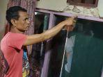 rumah-retak-di-kampung-dangdeur-desa-rende-kecamatan-cikalongwetan-kbb.jpg