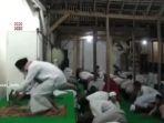salat-tarawih-tercepat-di-dunia.jpg