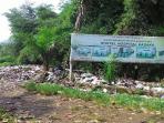 sampah-di-bojong-koneng_20160511_154801.jpg