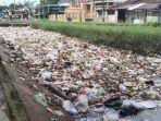 sampah-di-sungai-desa-tugu-kidul.jpg
