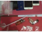 satnarkoba-polres-cirebon-geledah-kamar-pengedar-sabu_20171222_141011.jpg