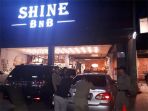 satpol-pp-kabupaten-cianjur-menyegel-shine-b-n-b_20180911_131619.jpg