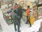 satu-orang-dari-tiga-pelaku-perampokan-minimarket-tewas-usai-adu-tembak.jpg