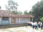 satu-ruang-kelas-di-smpn-3-cikelet-kabupaten-garut.jpg