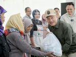setiawan-wangsaatmaja-menghadiri-peluncuran-operasi-pasar-murah-bersubsidi.jpg
