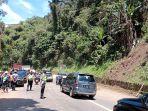 suasana-di-area-longsor-cadas-pangeran-minggu-30102022.jpg