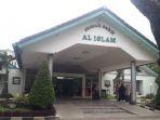 suasana-di-depan-rumah-sakit-al-islam-bandung.jpg