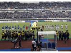 suasana-di-stadion-gelora-bandung-lautan-api-jelang-persib-bandung-vs-arema-fc_20180318_170843.jpg
