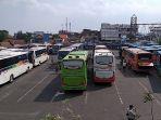 suasana-h-6-di-terminal-cicaheum-kamis-3052019.jpg