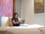 suasana-kamar-tipe-superior-untuk-paket-work-from-hotel-di-metland-hotel-cirebon.jpg