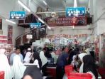 suasana-toko-buku-di-purwakarta_20180713_203843.jpg