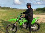 susi-pudjiastuti-pakai-motor-trail.jpg