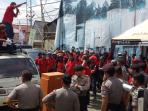 swiss-van-java-didemo-warga_20150414_153423.jpg