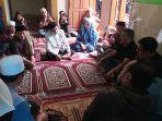 takziah-ke-rumah-duka-dari-almarhum-asep-ahmad-solihin.jpg