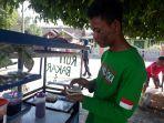 tatang-anak-punk-tobat-yang-kini-berjualan-roti-bakar-keliling.jpg