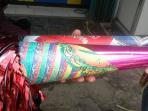 terompet-dengan-bahan-kertas-bertuliskan-huruf-arab_20151230_195021.jpg