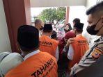 tiga-jenderal-nii-di-garut-tidak-ajukan-banding-terima-putusan-majelis-hakim.jpg
