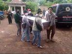 tim-pikul-peti-jenazah-covid-19-mogok.jpg