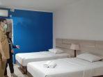 tinjau-hotel-isolasi-covid-kota-cirebon.jpg