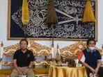 vdeo-viral-pria-yang-mengaku-keturunan-asli-sultan-sepuh-xi-radja-jamaludin-aluda-tajul-arifin.jpg