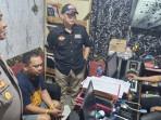 viral-di-media-sosial-melakukan-pencurian-saat-mobil-yang-masih-menyala-di-Bandung.jpg